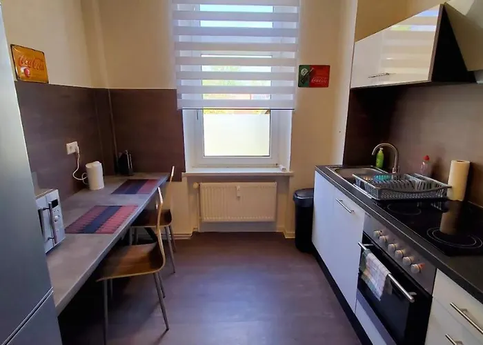 Lindeneck Business *