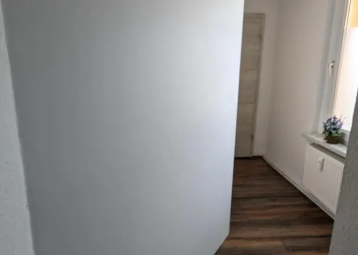 Lindeneck Business * Bernburg